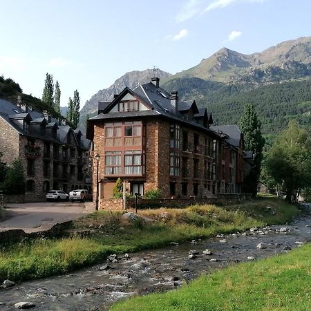 Apartamento Con Encanto En Sallent de Gállego Exterior foto