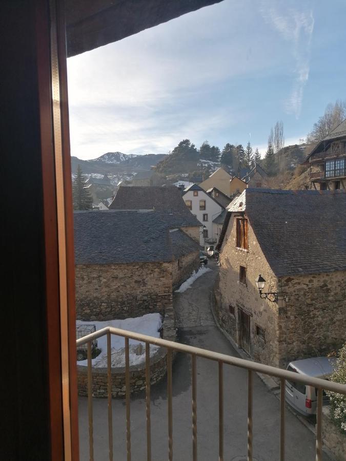 Apartamento Con Encanto En Sallent de Gállego Exterior foto